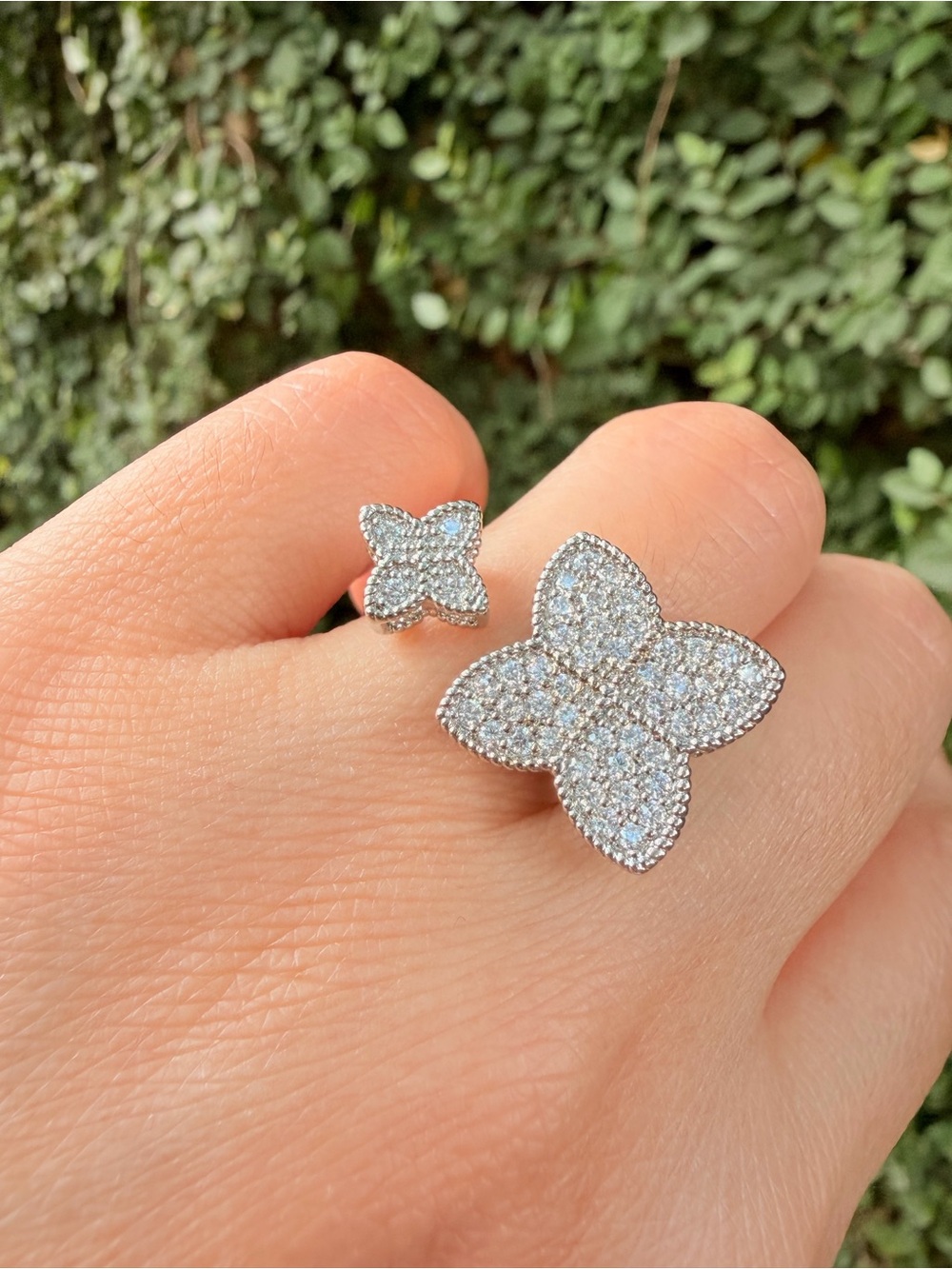 Adjustable Pavรฉ Clover Ring | Sparkly Statement | Silver Tone - Picture 3 of 11
